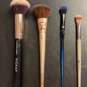 Sminkborstar  - Säljer dessa sminkborstar, separat eller i pack. Kom med egna prisförslag! RENGJORDA SÅKLART. 