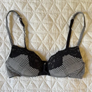 Intimissimi push up bh  - Super fin Intimissimi bh. 