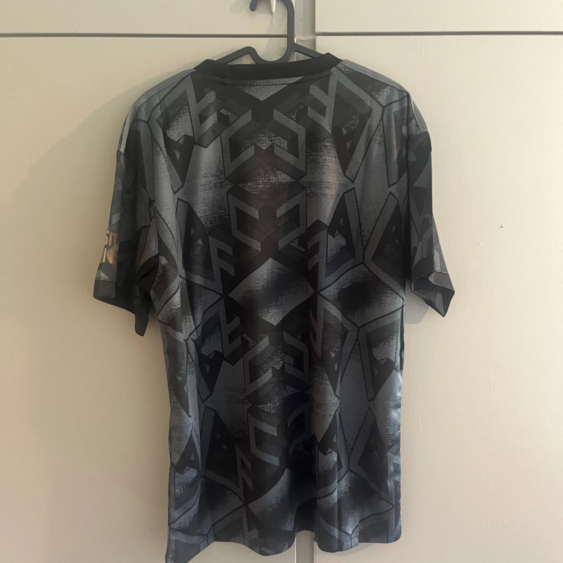 Arsenal bortatröja Adidas svart/guld - 1