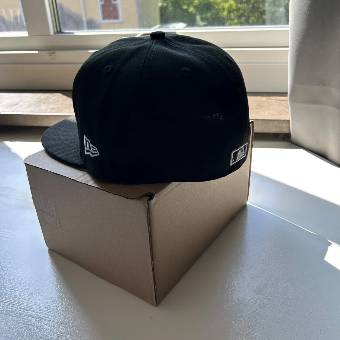 Svart New Era keps Atlanta Braves - 1