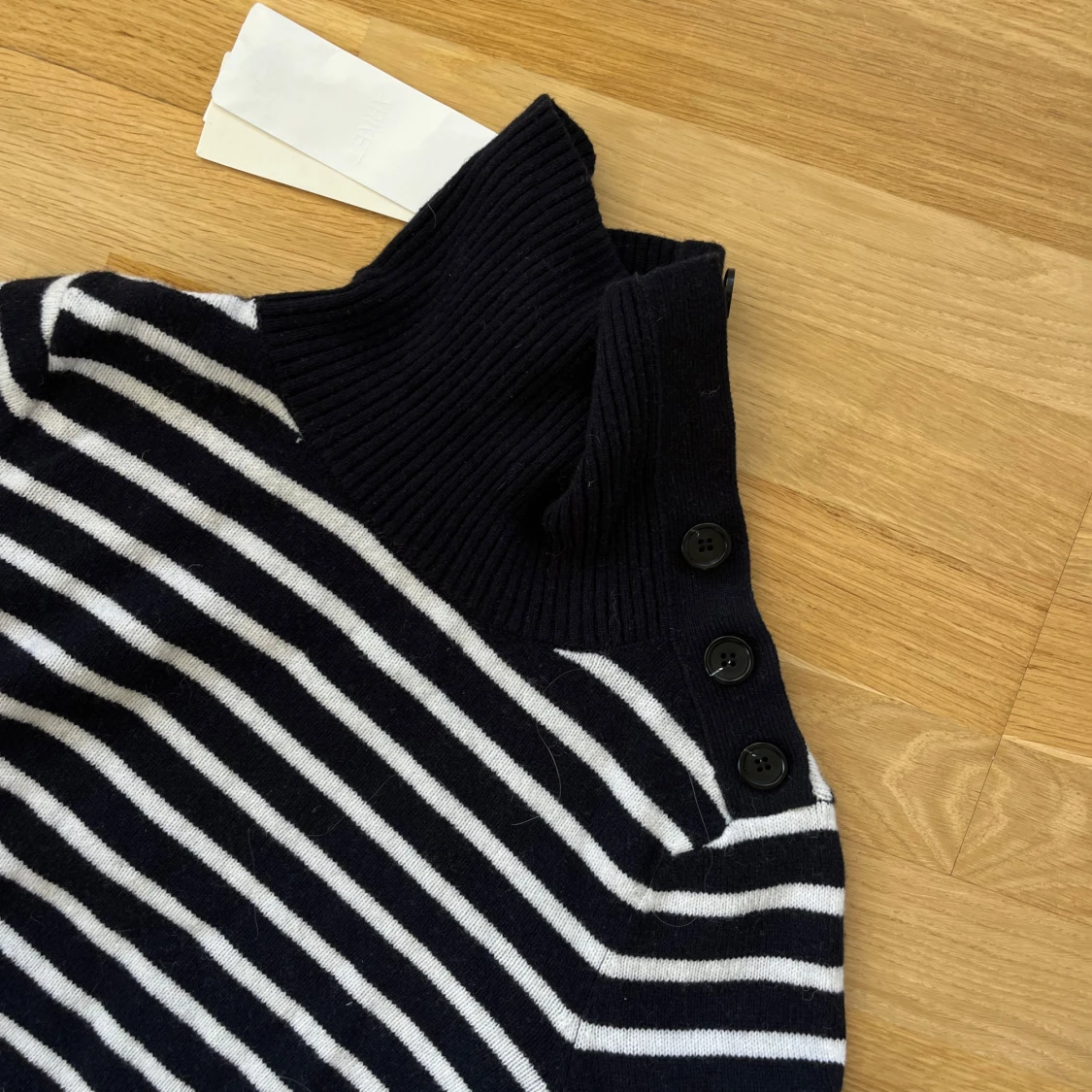 Arket - Stickad tröja  - 1