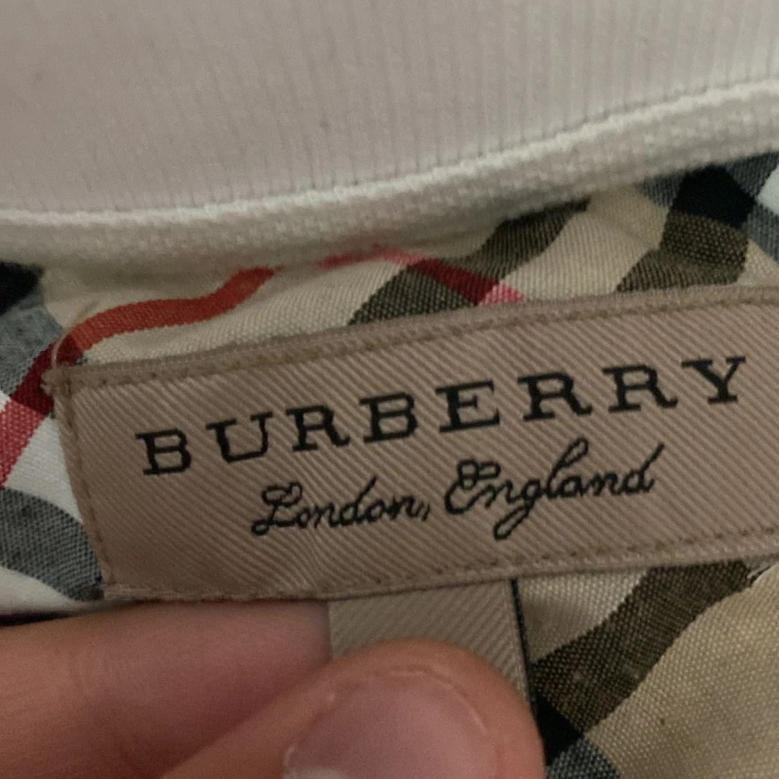 Vit pikétröja från Burberry - 1
