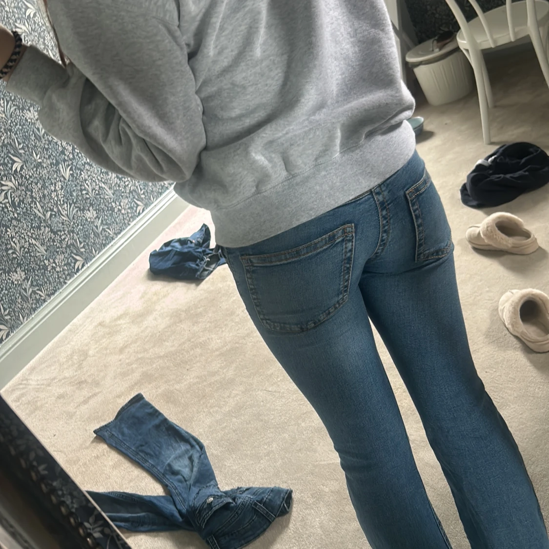 Blå lågmidjade bootcut jeans - 1