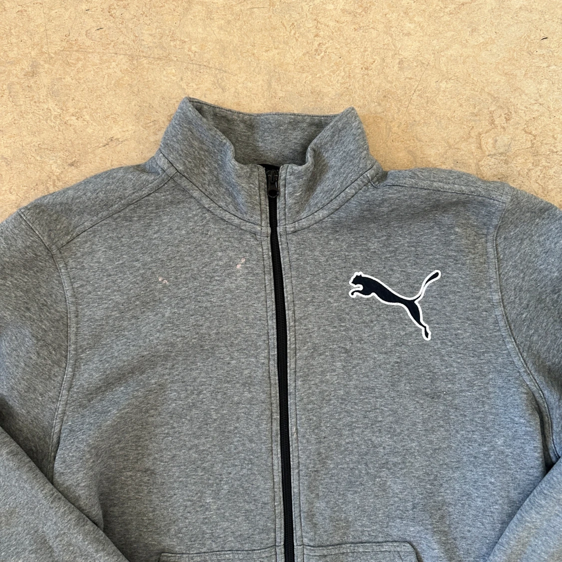 Grå ziptröja från Puma - 3