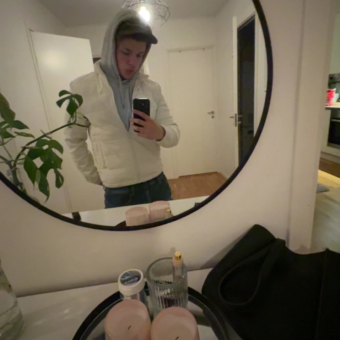 Vit quiltad pufferjacka från Zara Man - 2