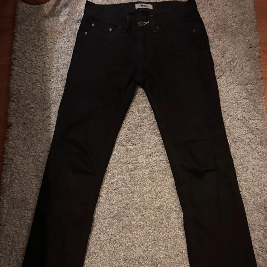 Svarta jeans från Acne