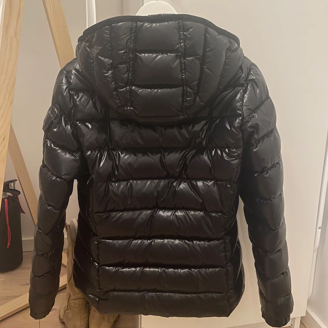 Svart dunjacka från Moncler - 1