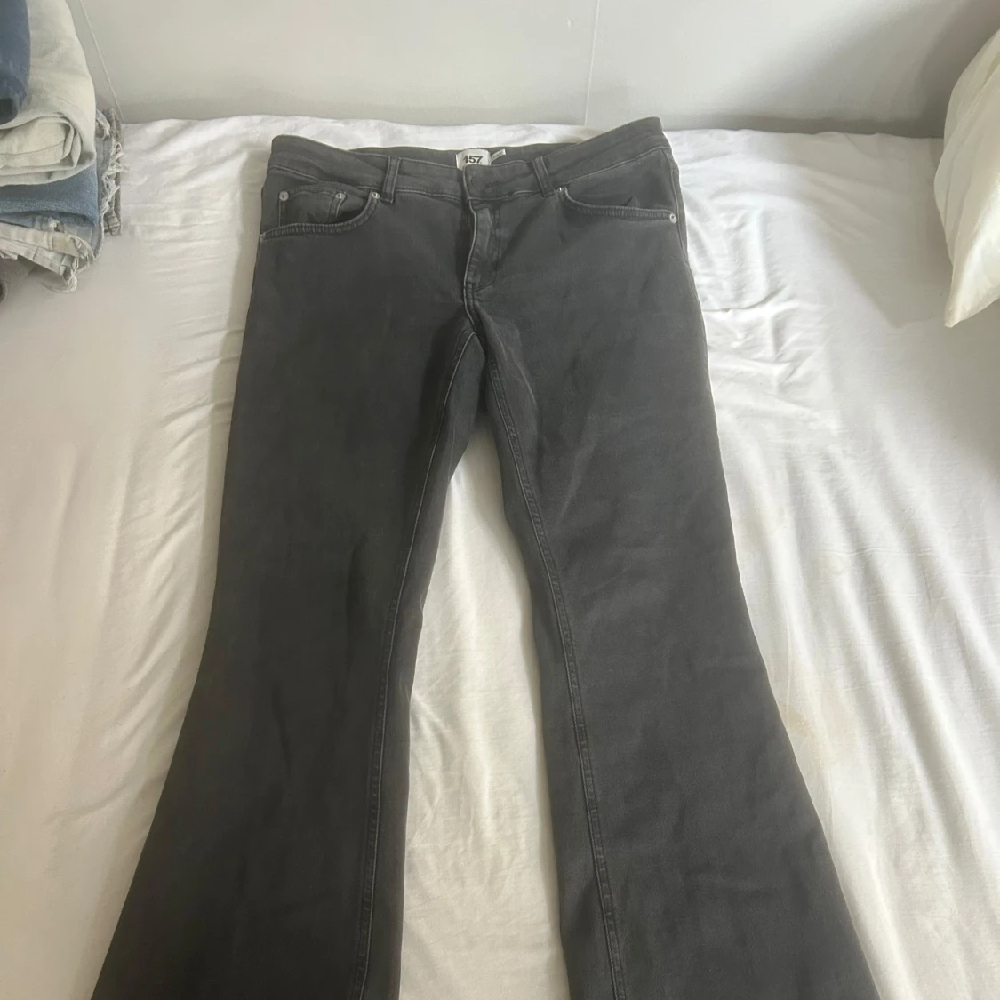 Svarta low boot jeans från lager