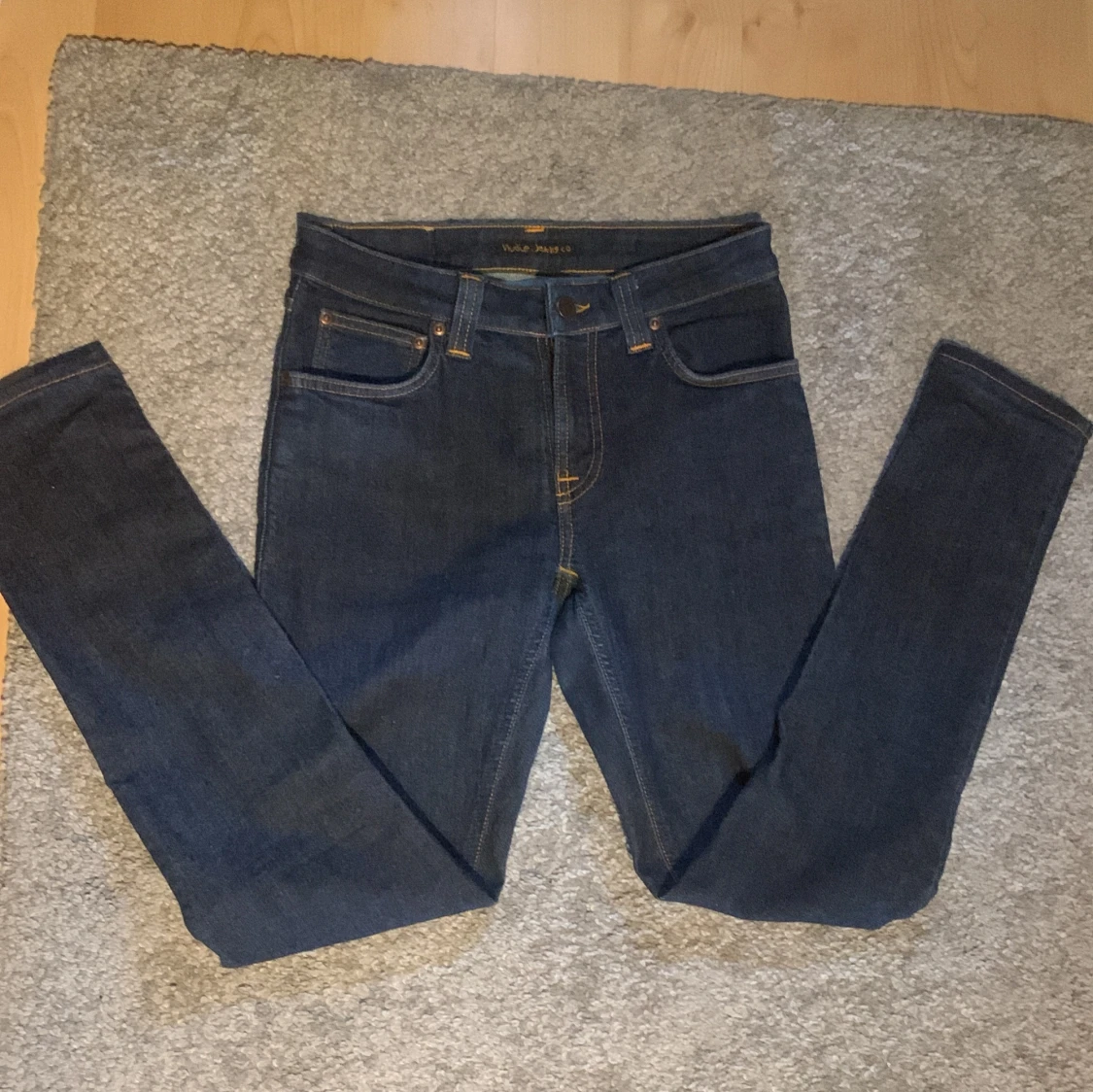 Mörkblå jeans från Nudie Jeans - 1
