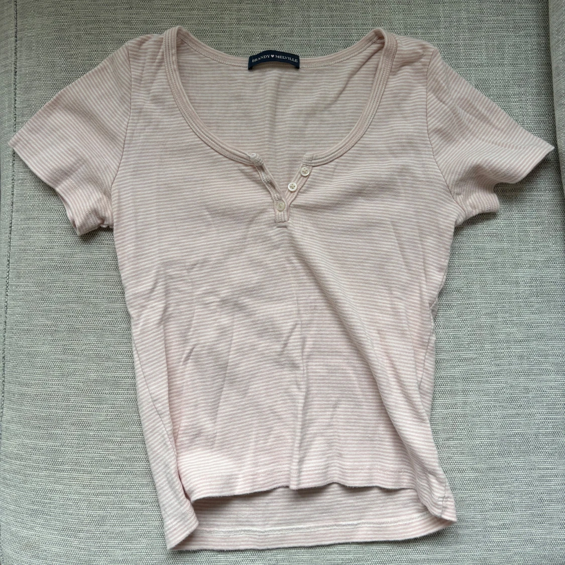 Brandy Melville tshirt