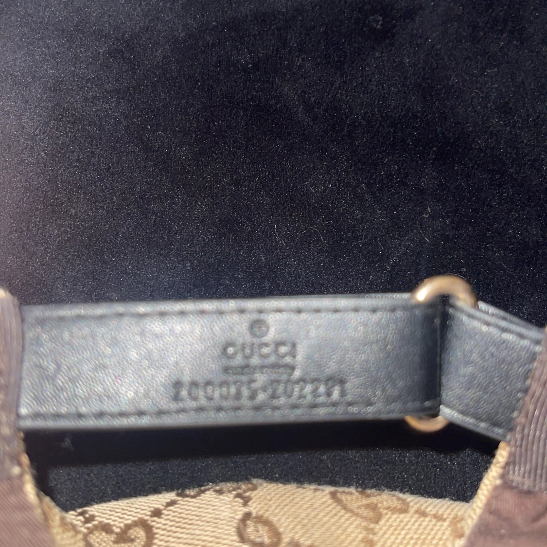Beige keps från Gucci med monogram - 4