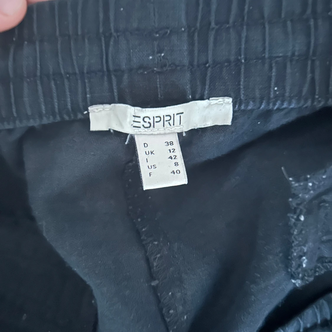 Svarta linnebyxor från Esprit - 2