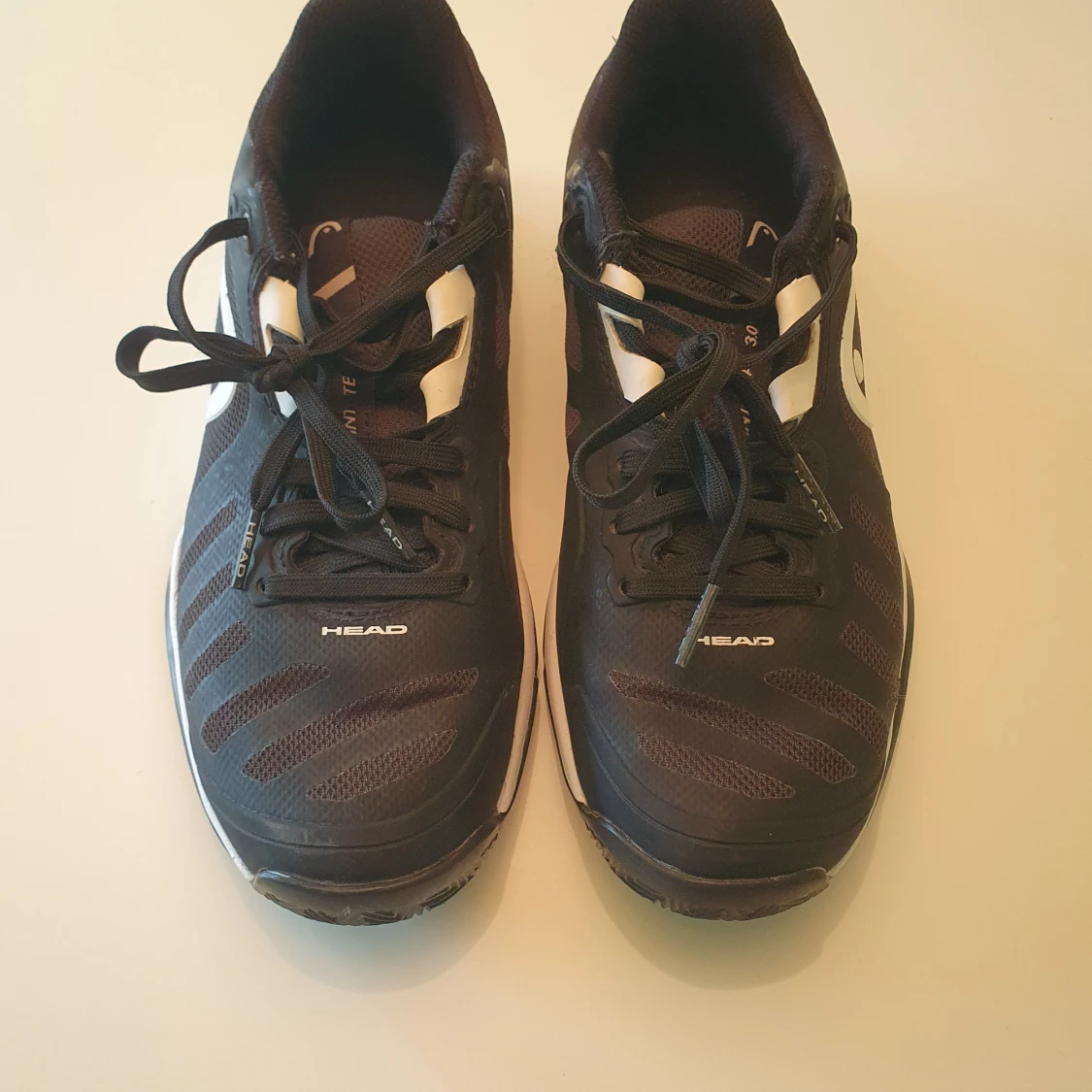 Svarta inomhussskor från Head - 2