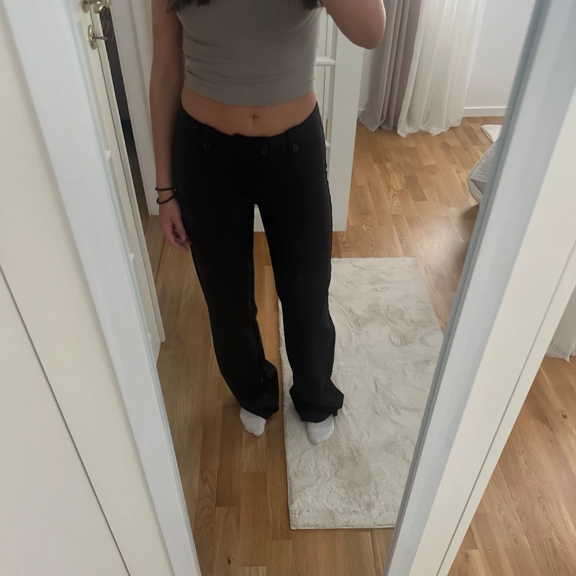 Svarta kostymbyxor från Madlady