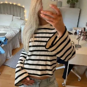 Tröja - Randig tröja💓