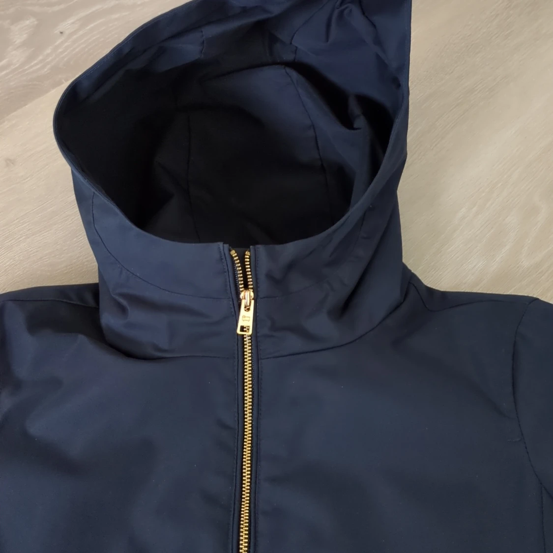 Mörkblå vindjacka från Woolrich - 2