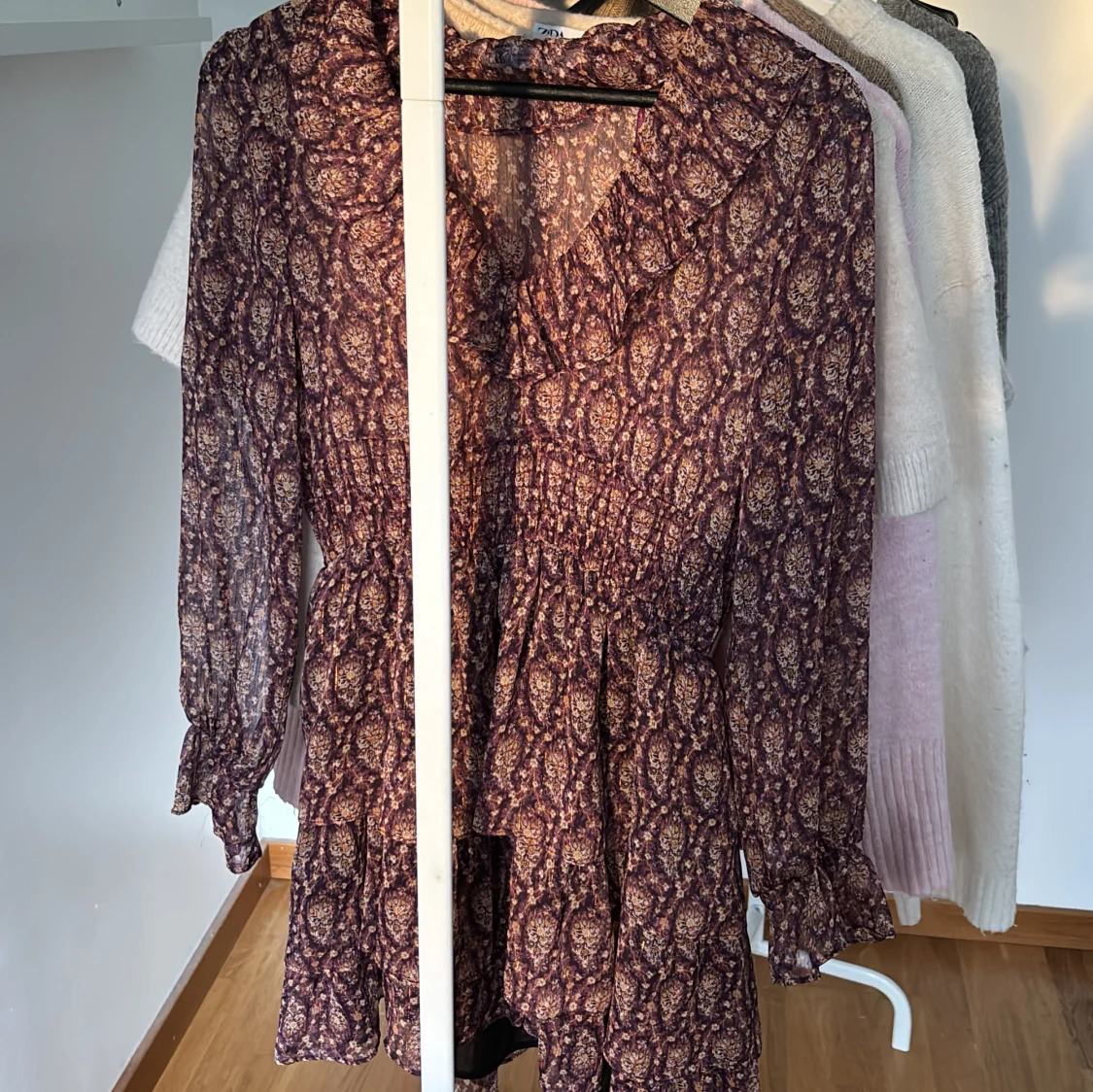 Mönstrad kortklänning från Zara