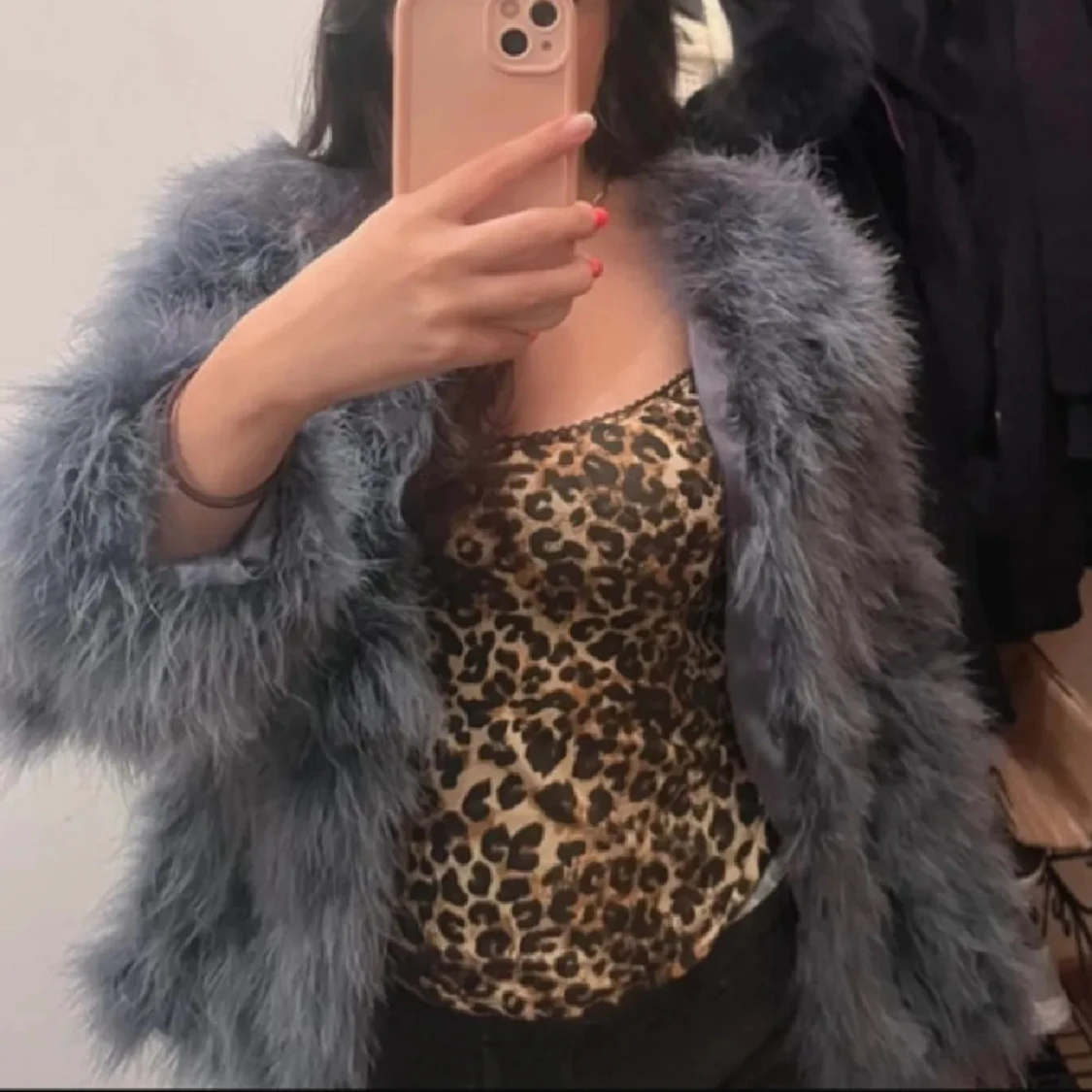 Mörkgrå fluffig pälsjacka från NC - 3