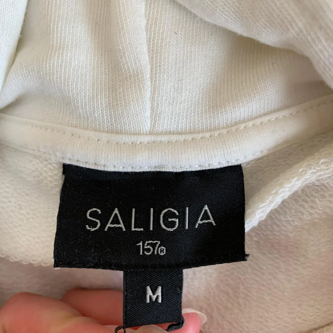 Vit hoodie från 157 - 1