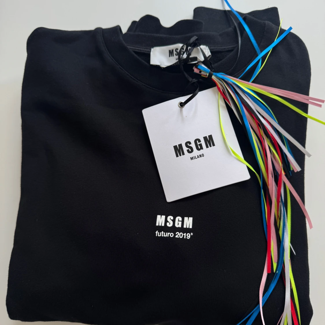 Svart långärmad tröja från MSGM Milano - 1