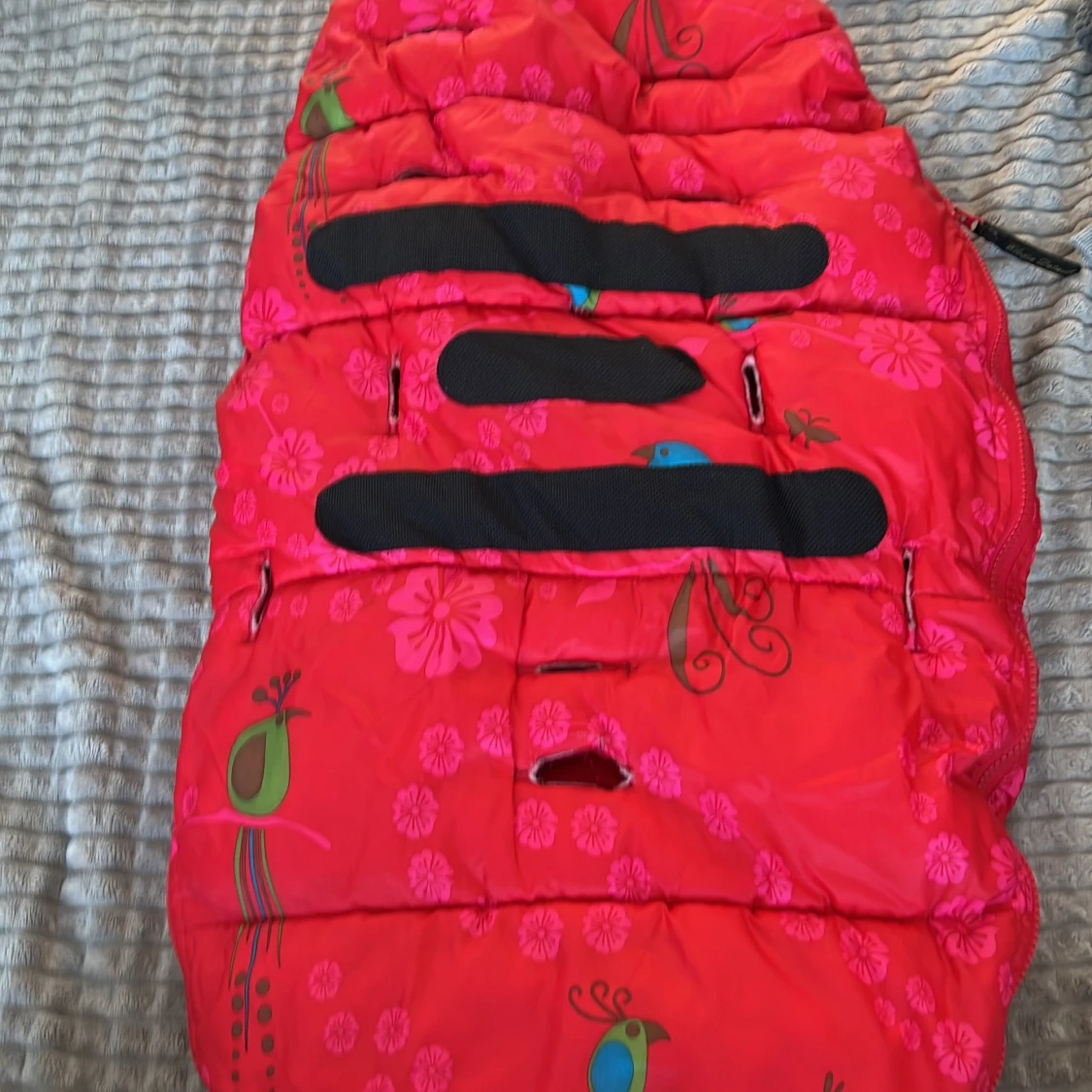 Röd mönstrad åkpåse från Elodie Details - 1