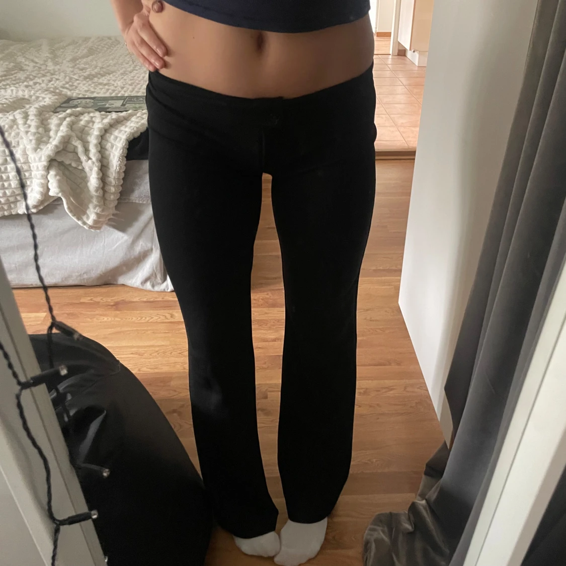 Lågmidjade kostymbyxor Nelly  - 1