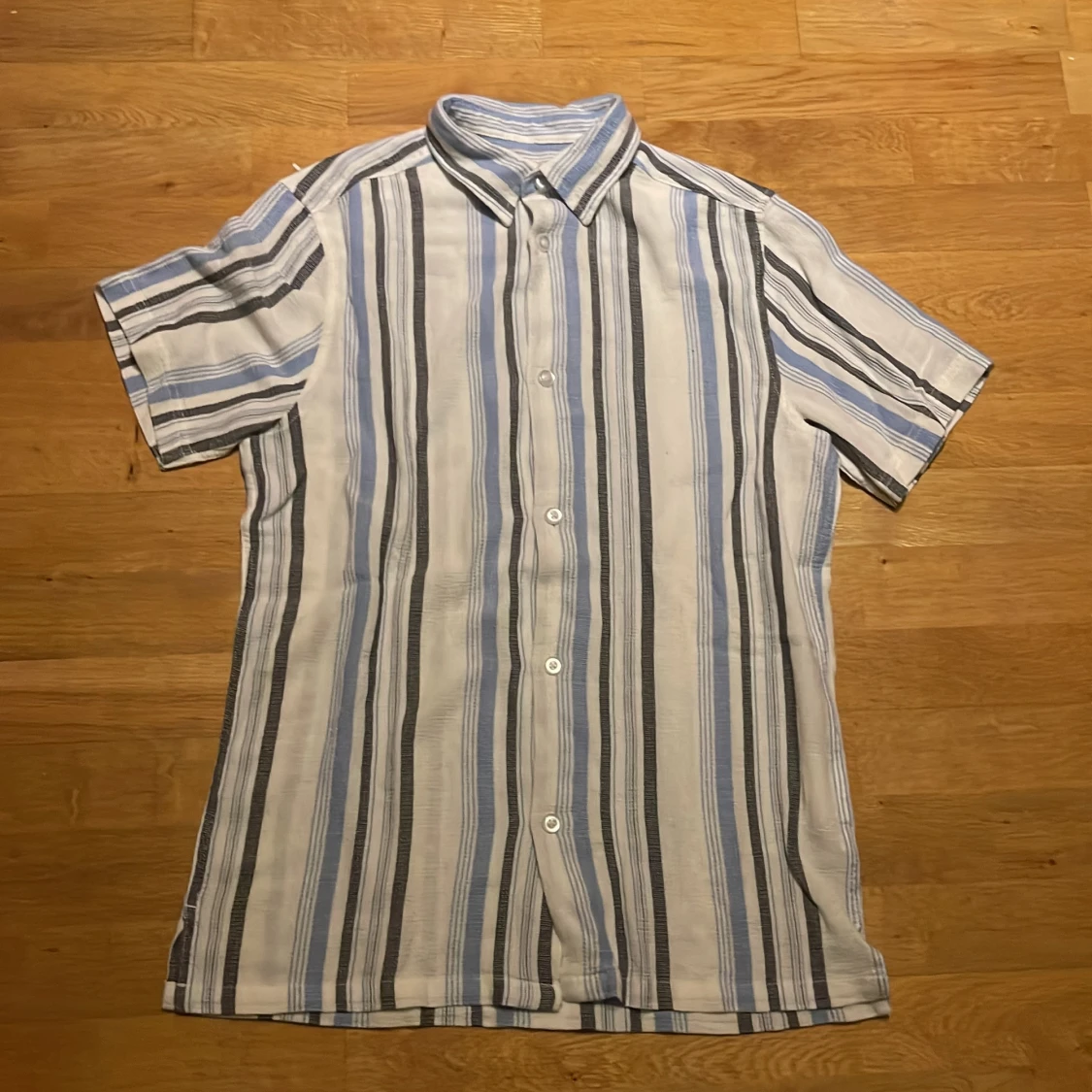 Randig skjorta från Smog