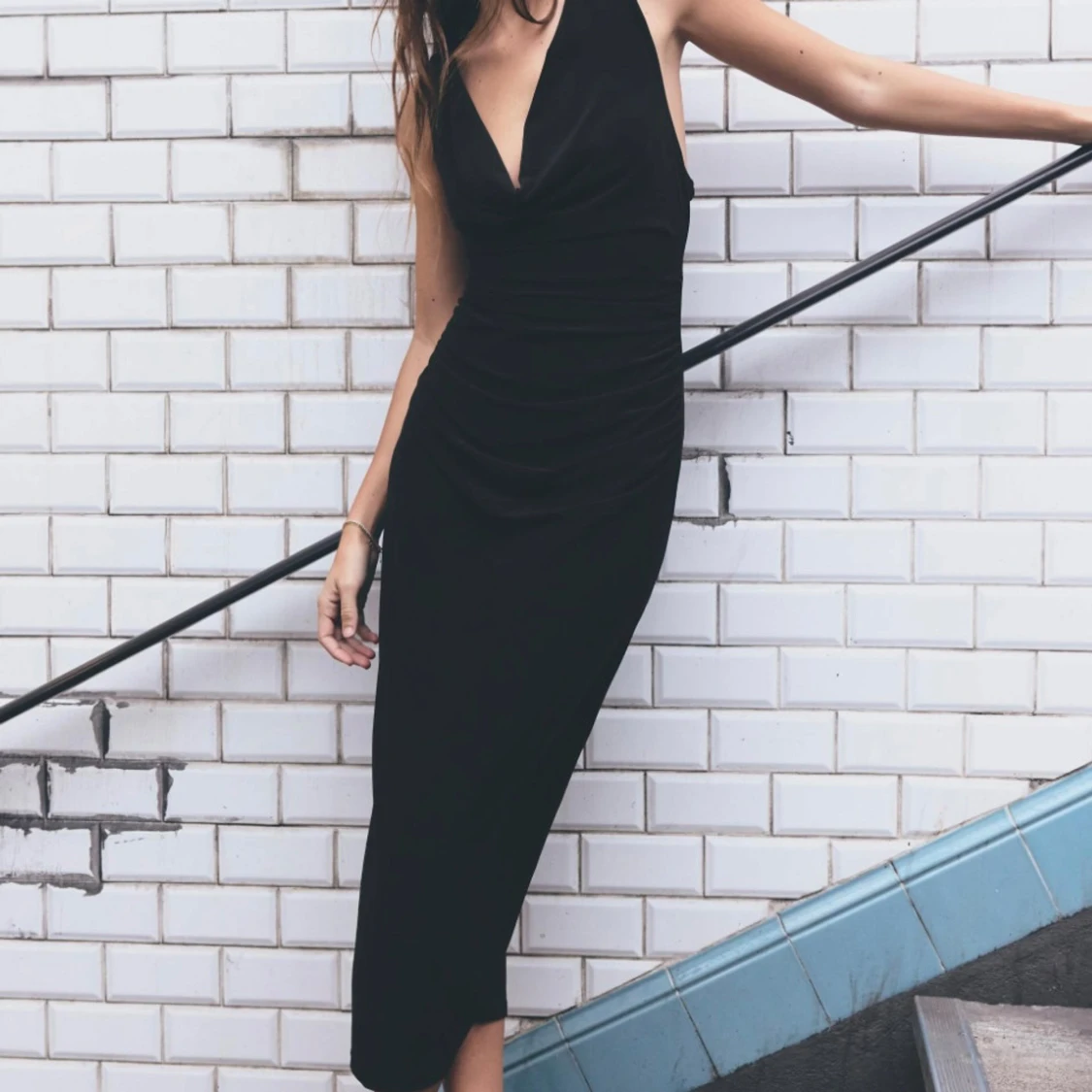 Svart midiklänning - 1