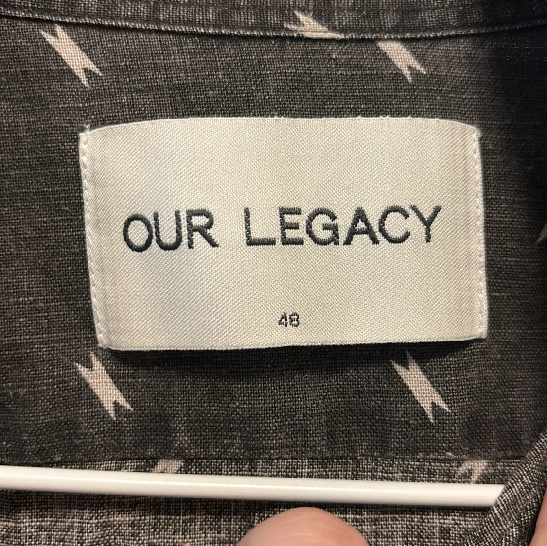 Grå skjorta från Our Legacy - 2