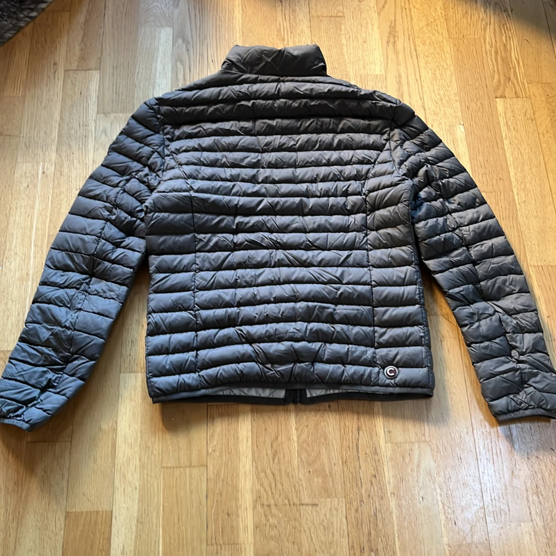 Grå quiltad jacka från Colmar - 1