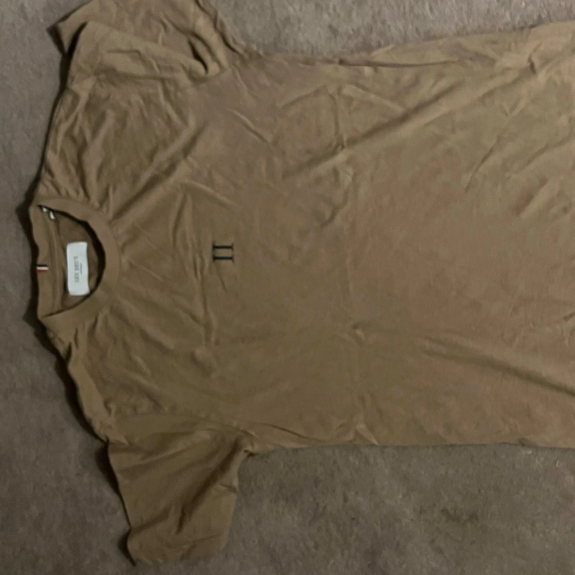 Beige t-shirt från les deux