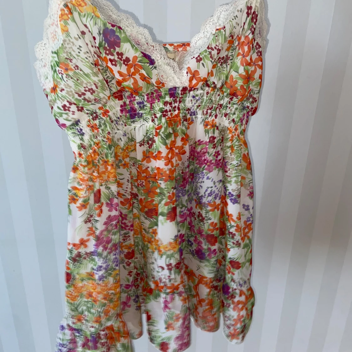 Somrig topp 🌸 - 1