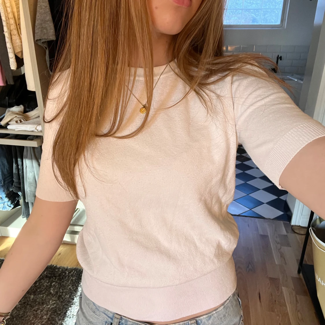 Vit kortärmad topp - 1