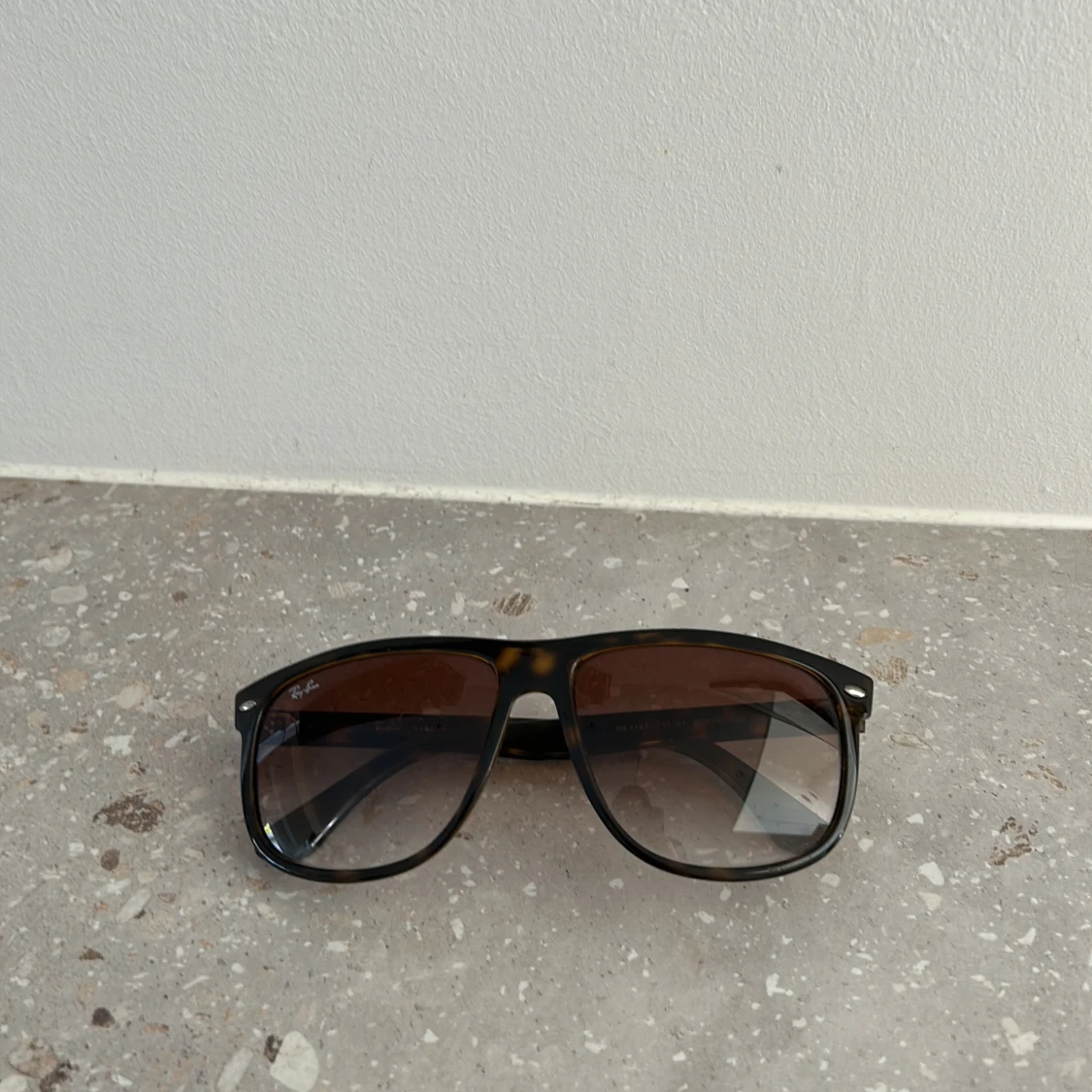 Solglasögon från Ray-Ban boyfriend 