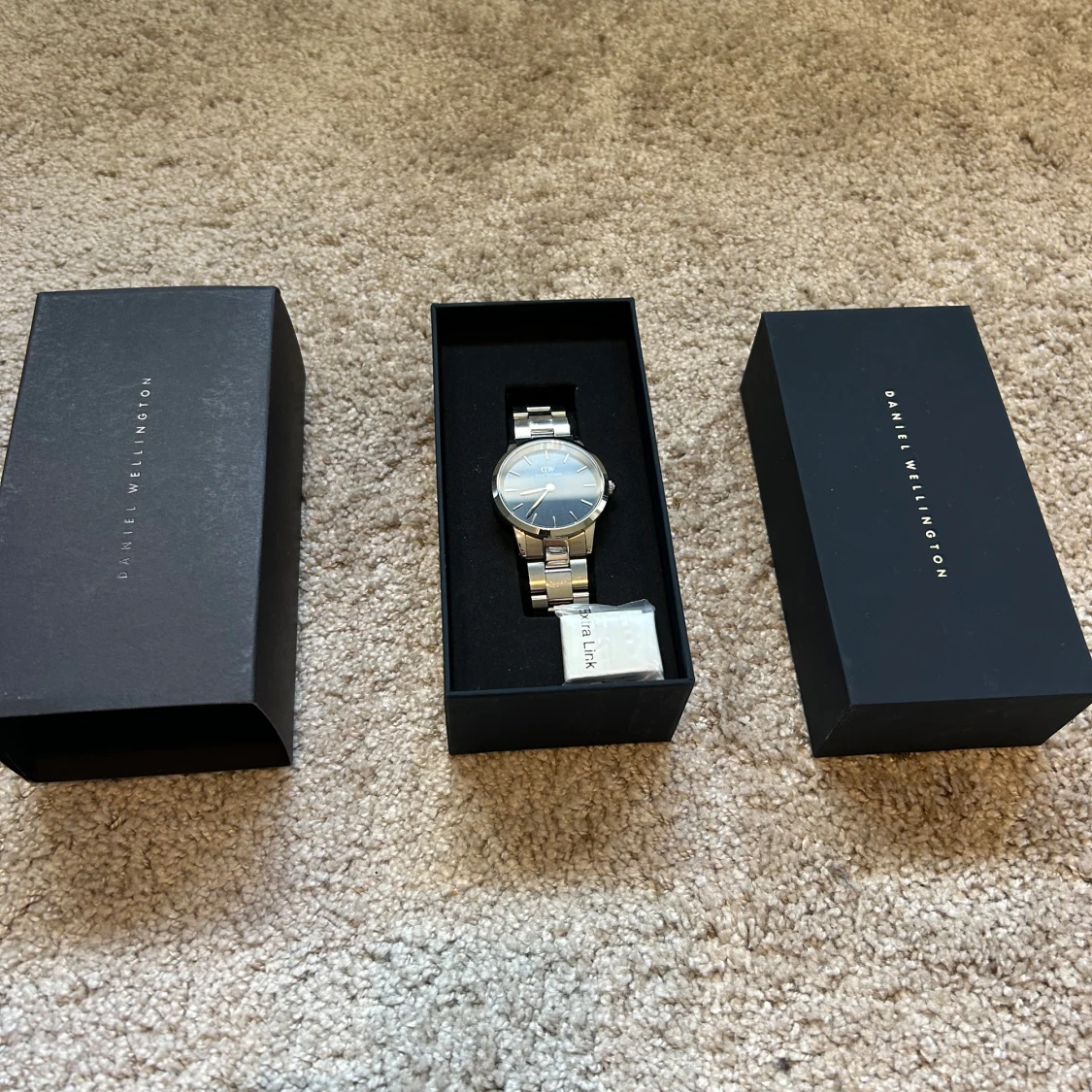 Iconic Link Daniel Wellington Klocka