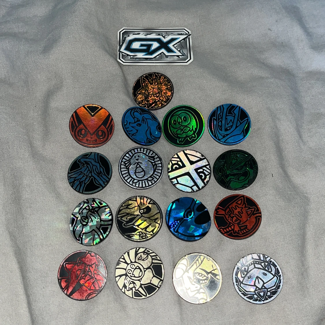 Pokémon Trading Card Game Coin Collection Tin - 2