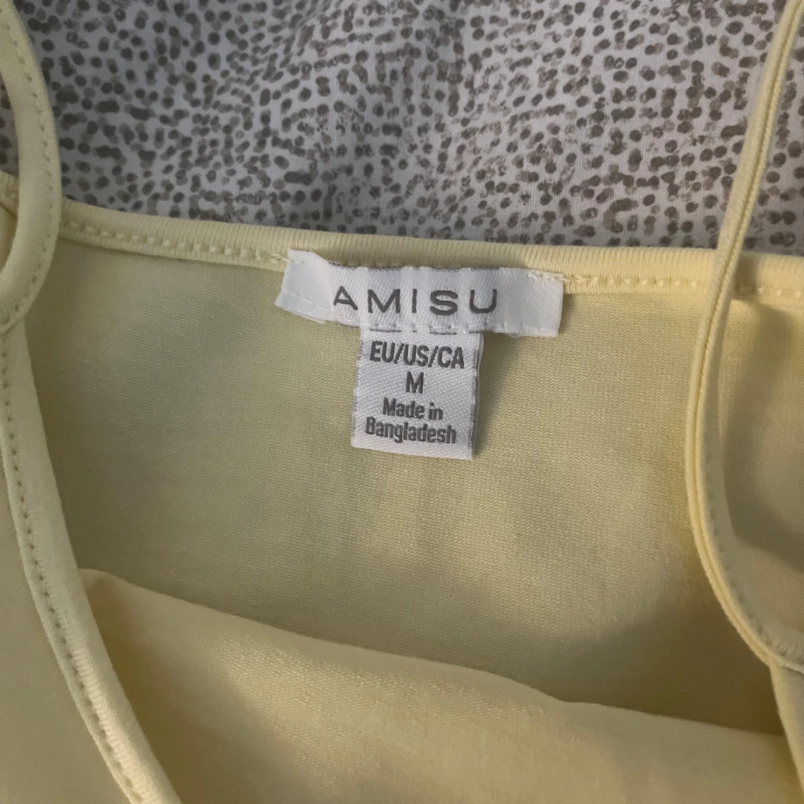 Ljusgul linnetopp från Amisu - 2