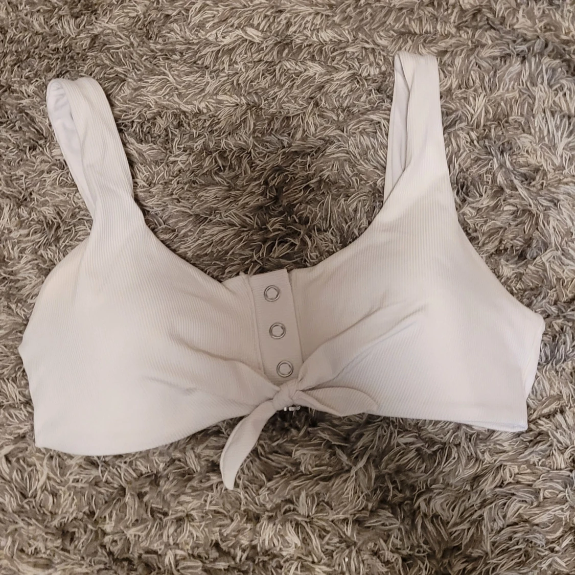 Vit bikiniöverdel från Censored, S