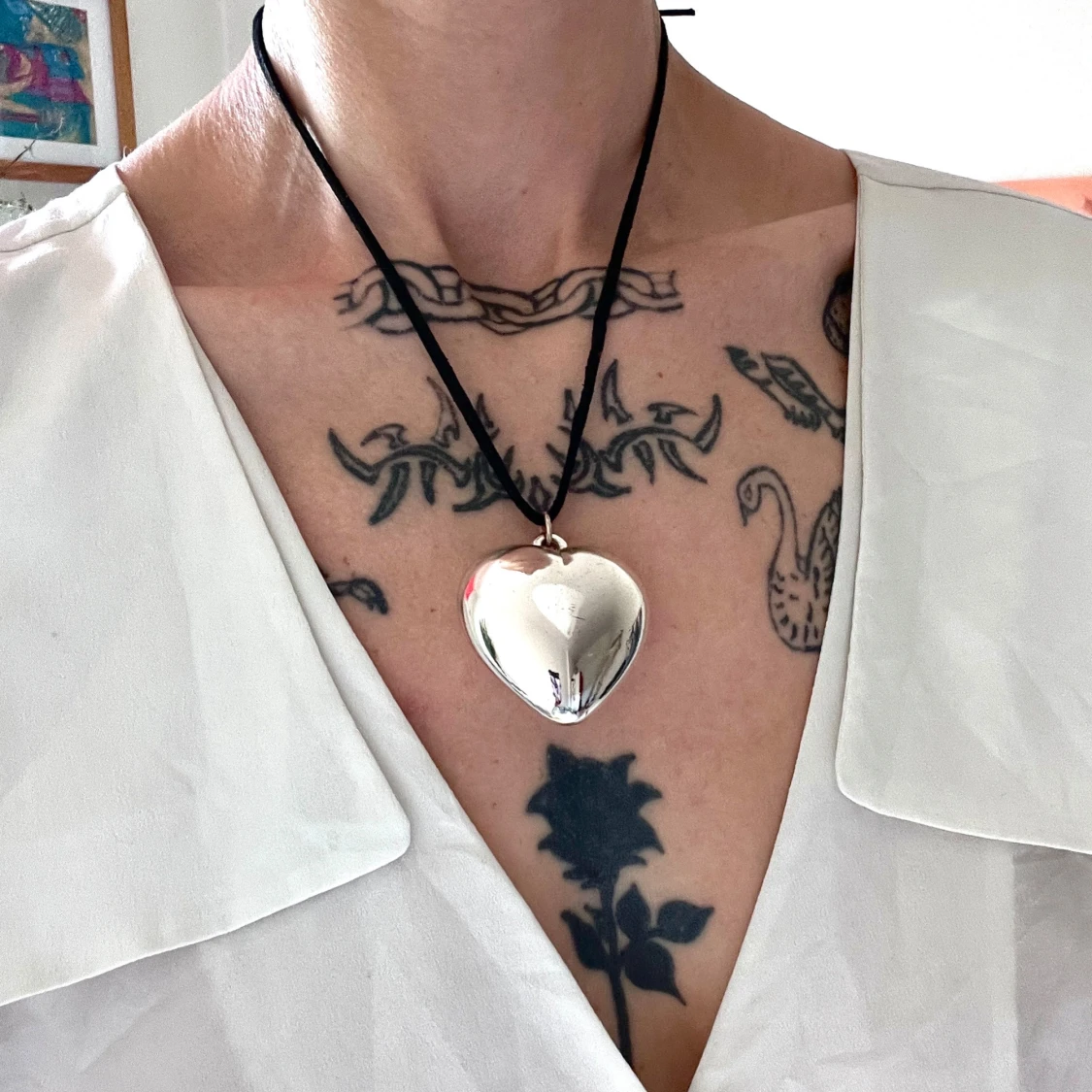 Halsband med silverfärgat hjärta - 4