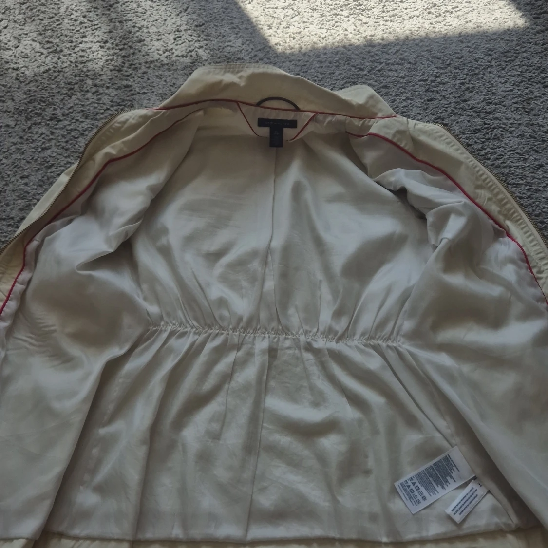 Beige jacka från Tommy Hilfiger - 4