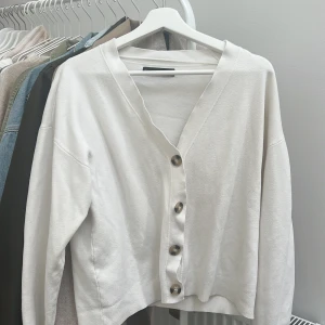 Vit kofta - Kofta från mango i bra skick