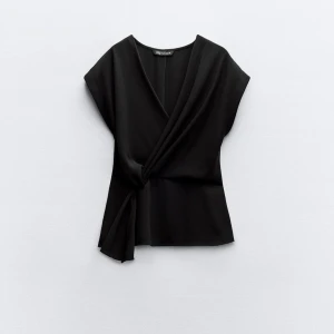 Zara blus - Zara blus, tryck gärna på köp nu!🩷