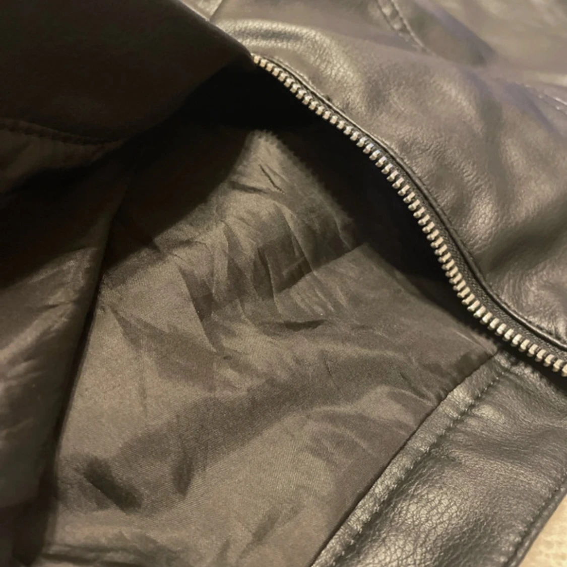 Svart skinnkjol från H&M Divided - 3