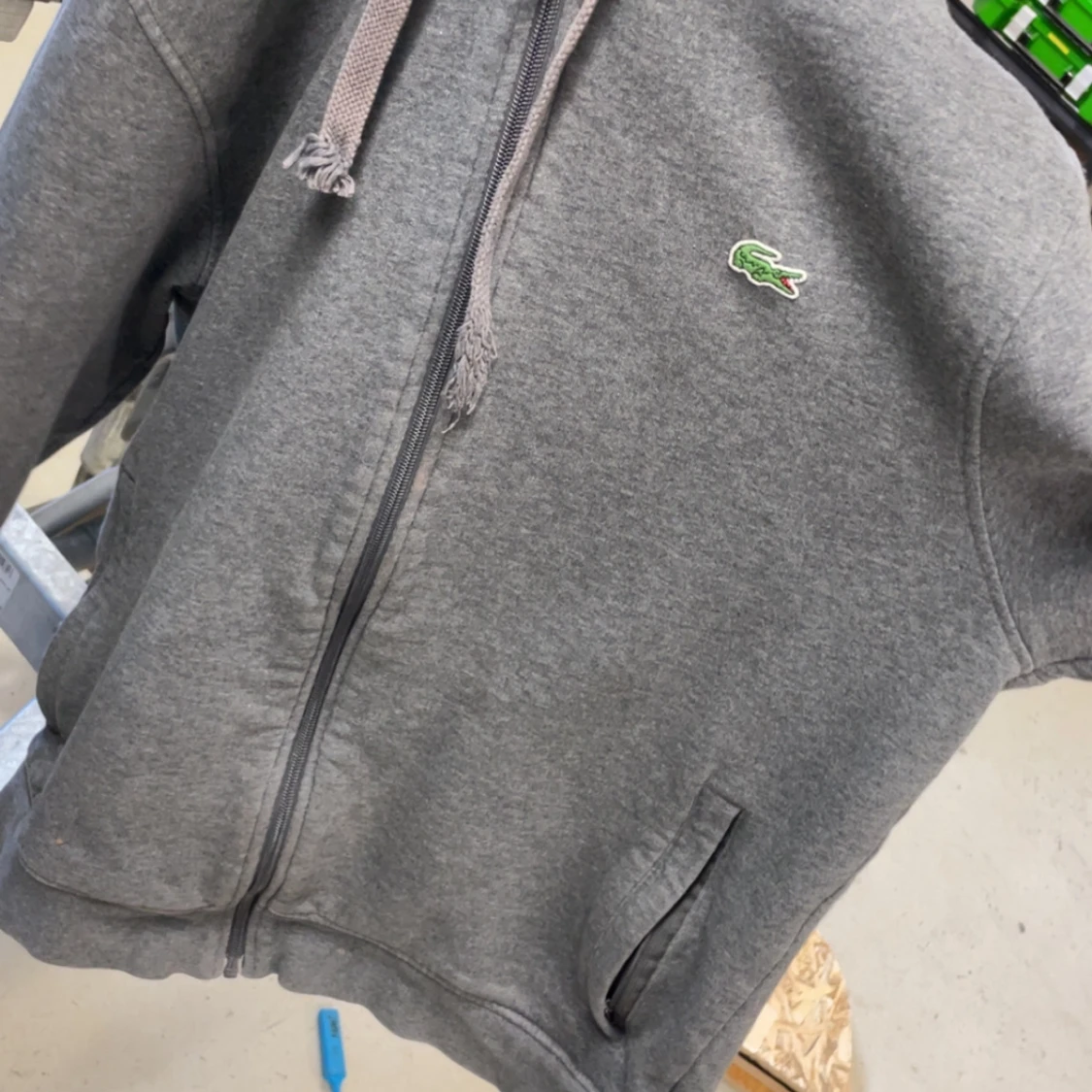 Lacoste hoddie L grå
