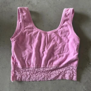 Rosa topp - Fin topp i bra skick.