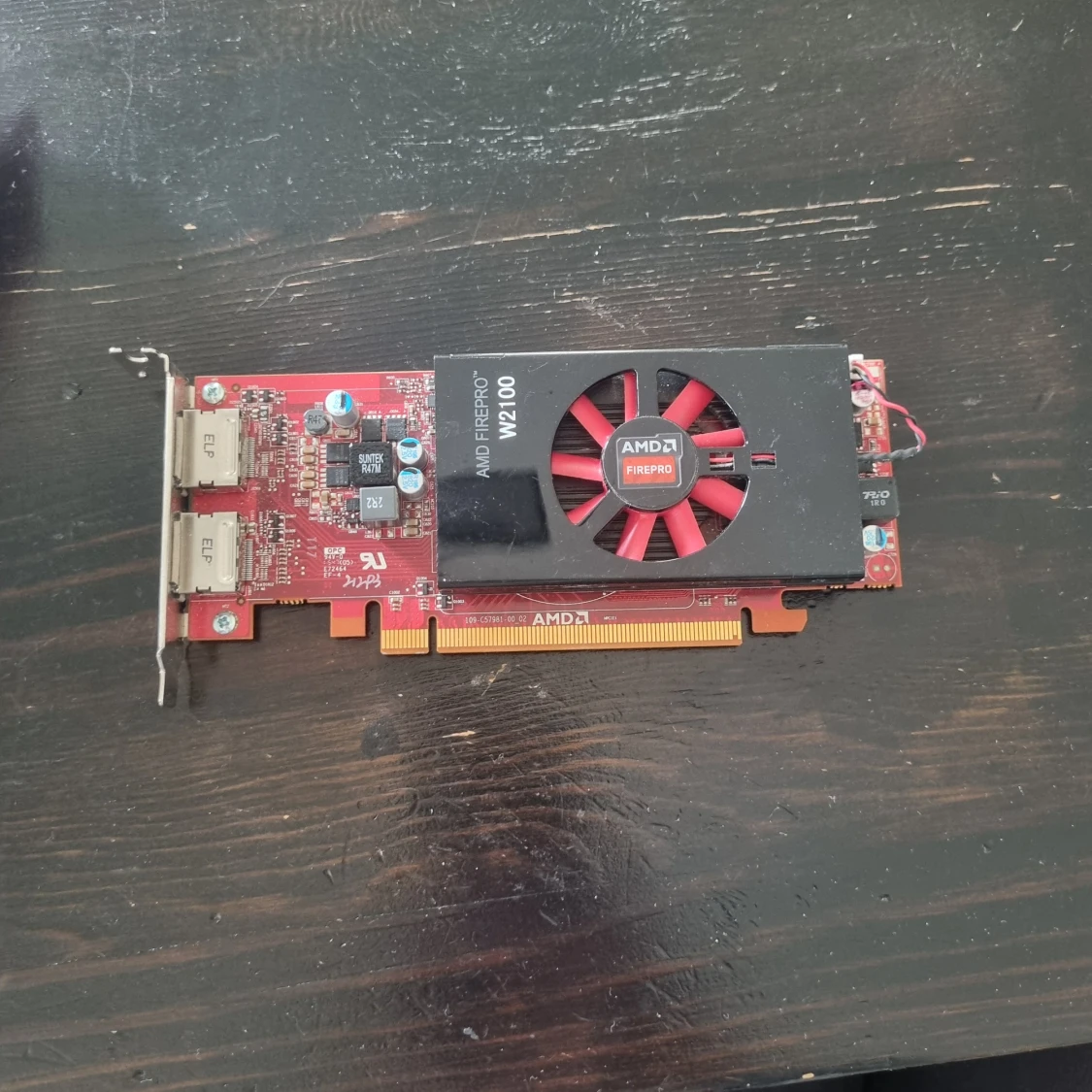 AMD FirePro W2100 Grafikkort - 1
