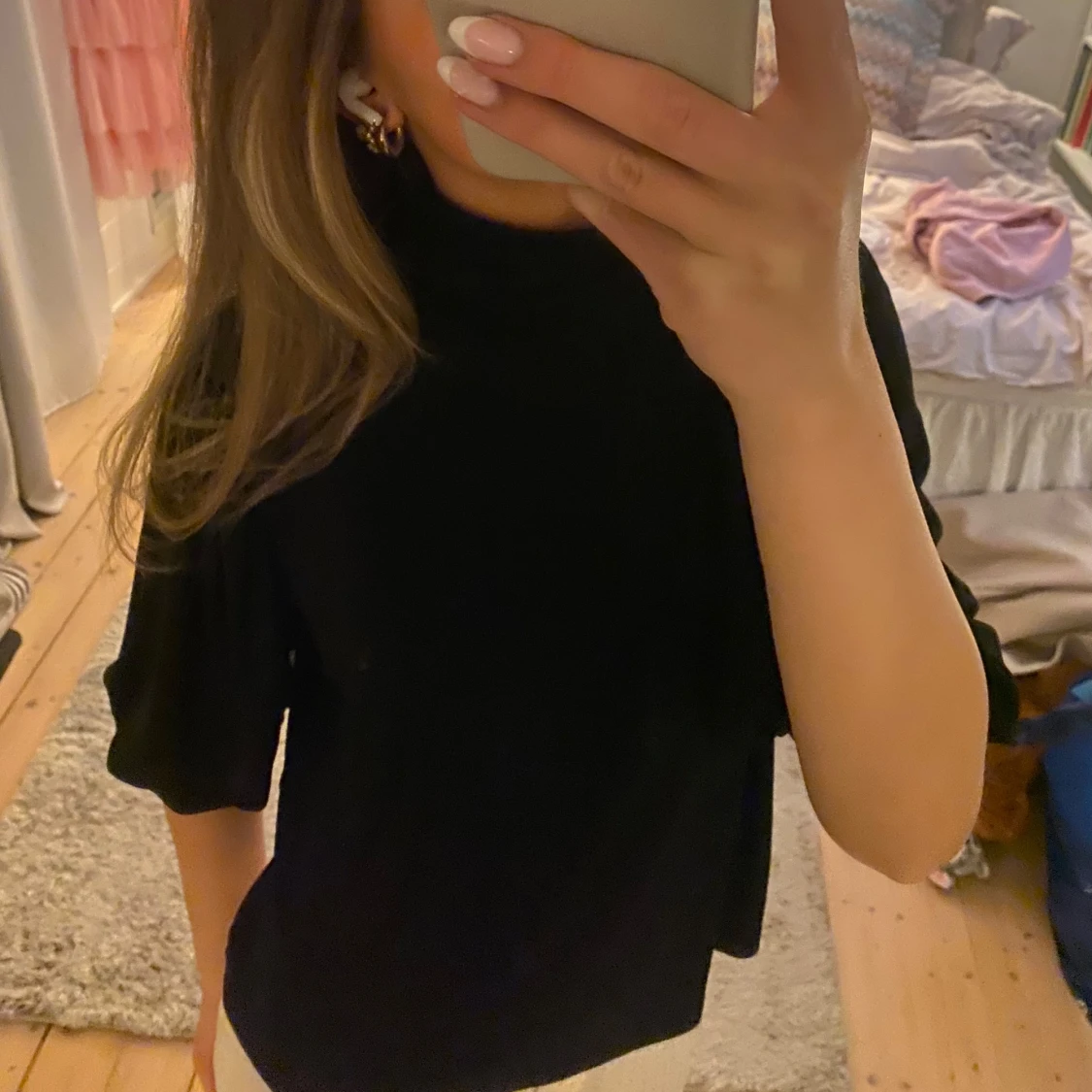 Svart tröja med trekvartsärm - 2