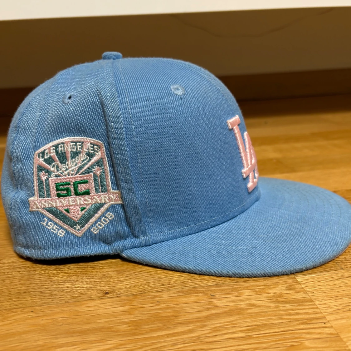 Blå keps med broderad palm och LA-logga - 1