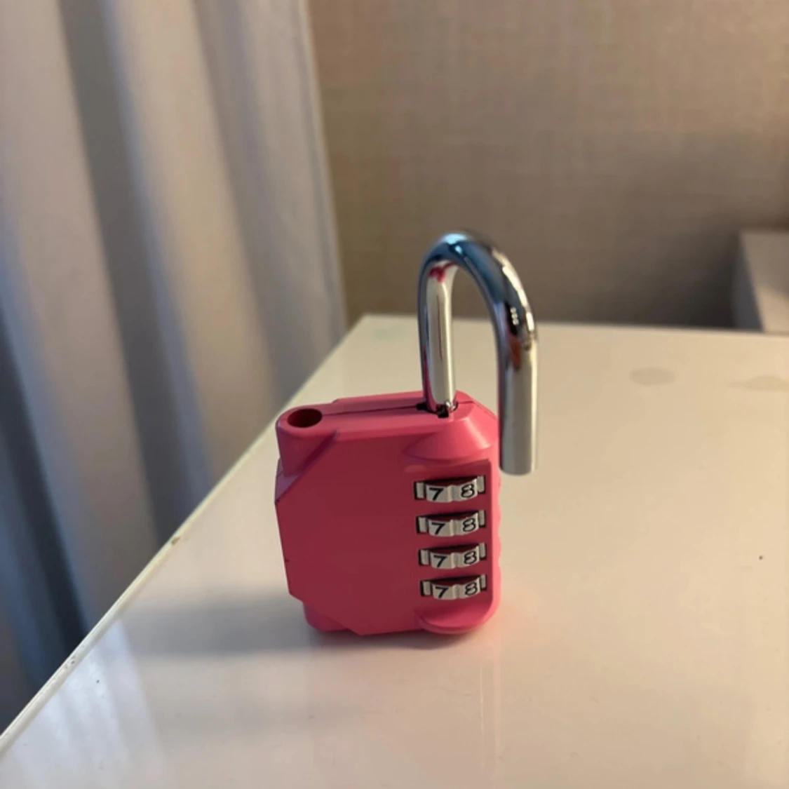 Rosa kodlås  - 2
