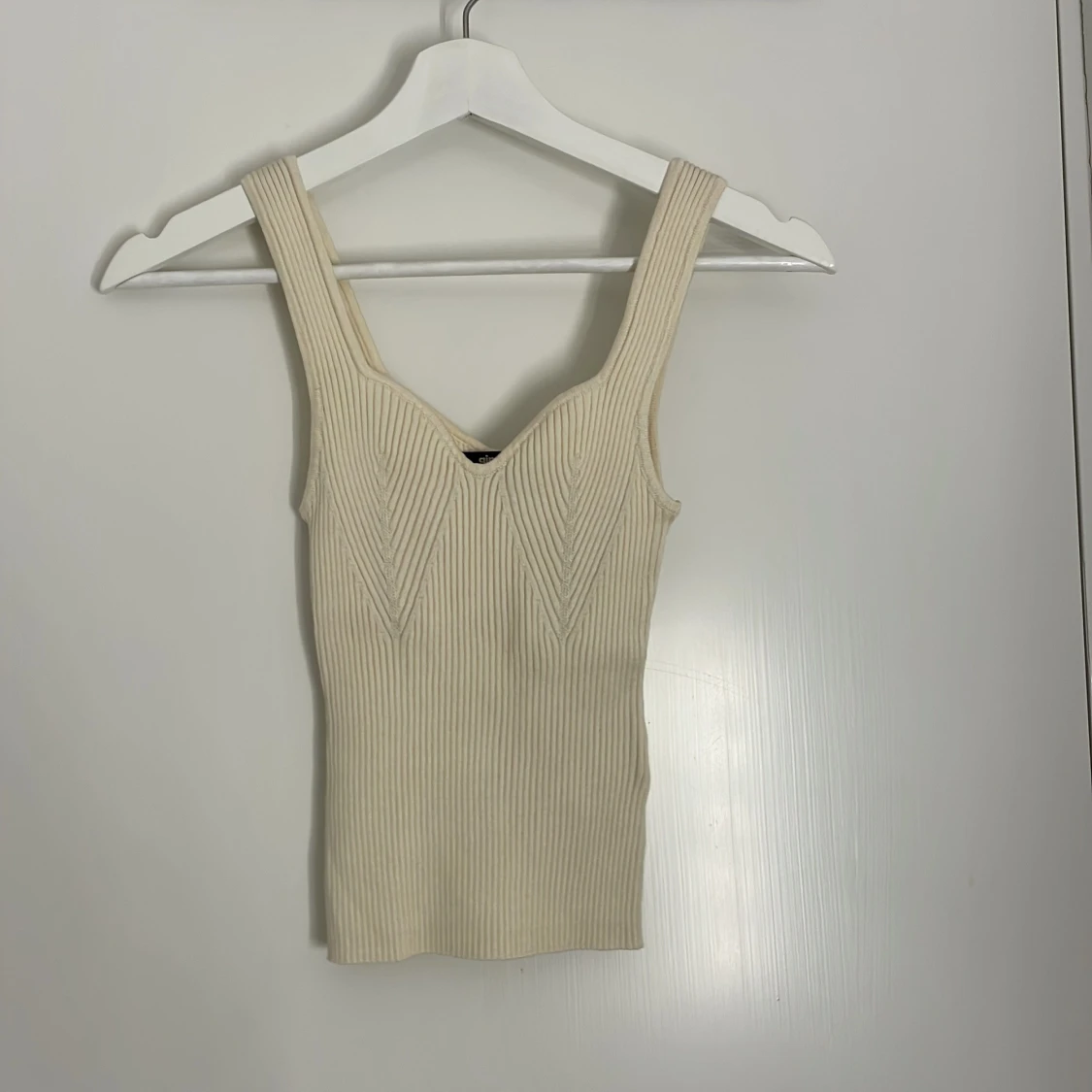 Ribbad beige linnetopp XS